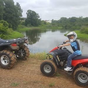 Meet your Posher, Chase